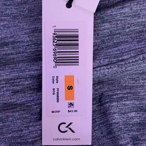 Calvin Klein Short - Picture 4 of 4